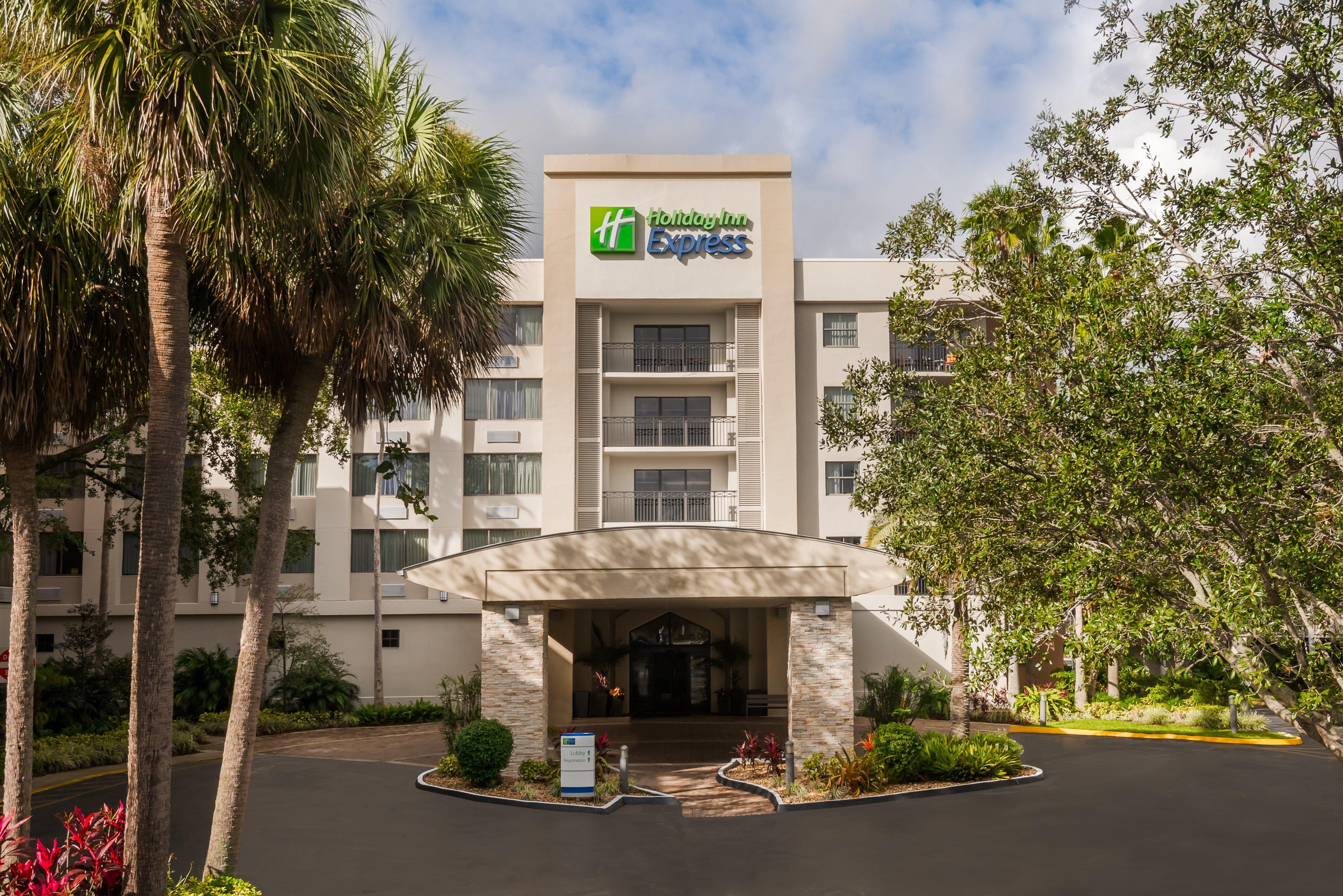 Holiday Inn Express Hotel & Suites Ft. Lauderdale-Plantation By Ihg エクステリア 写真