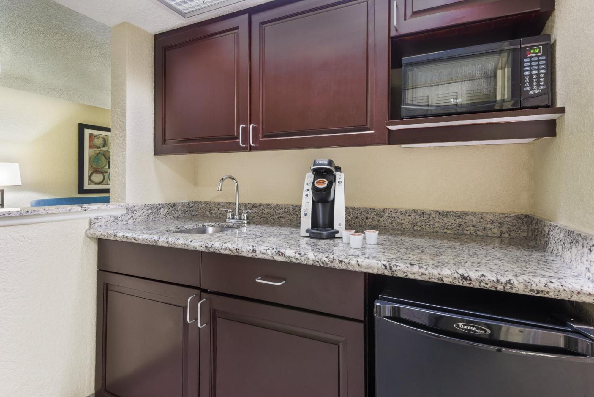 Holiday Inn Express Hotel & Suites Ft. Lauderdale-Plantation By Ihg エクステリア 写真